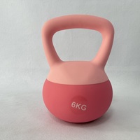 Kettlebell en PVC souple, durable et écologique pour l'entraînement et le fitness, avec poignée, couleur et logo personnalisables, vente en gros