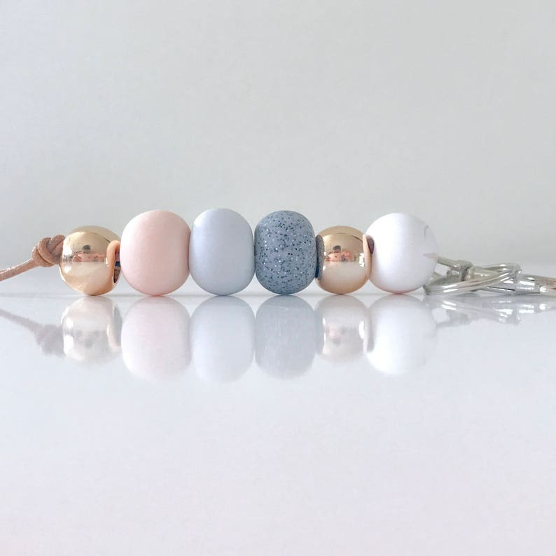 New Arrival Popular Graduation Teacher's Day Gift Wooden Apple Shape Sign Silicone Beads Pencil Rainbow Keychains Lanyards Image 2