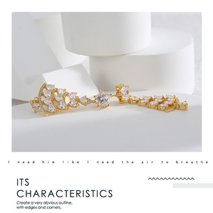 5A unisexe à la mode cuivre laiton arbre de noël boucles d'oreilles plaqué or à la mode Zircon bijoux cadeau - Product Image 3