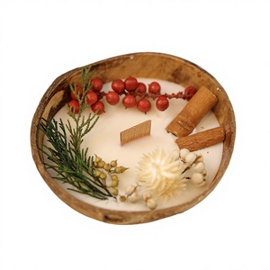 Özel Hindistan Cevizi Kabuğu Kokulu Mum, Toptan Satış İçin Özel Etiketli Soya Balmumu Tatil Mumu, Estetik Doğal Sonbahar Ev Dekorasyonu - Product Image 3