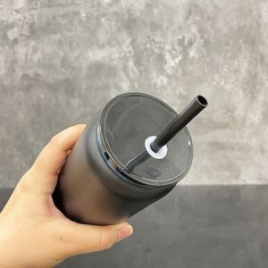 Vaso de Acero Inoxidable de Doble Pared Azul de 16 oz con Logotipo Personalizado para Café Helado, Bañado en Oro en la Parte Inferior - Product Image 3