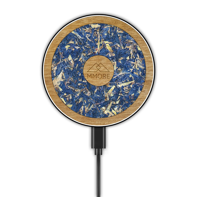 Wireless Charger with Organic and Wood Materials