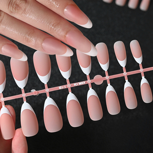 120 pièces <span class=keywords><strong>blanc</strong></span> rose mat amande presse sur ongles français givré doux Gel ongles conseils portable faux ongles cercueil/ovale faux conseils - Product Image 4