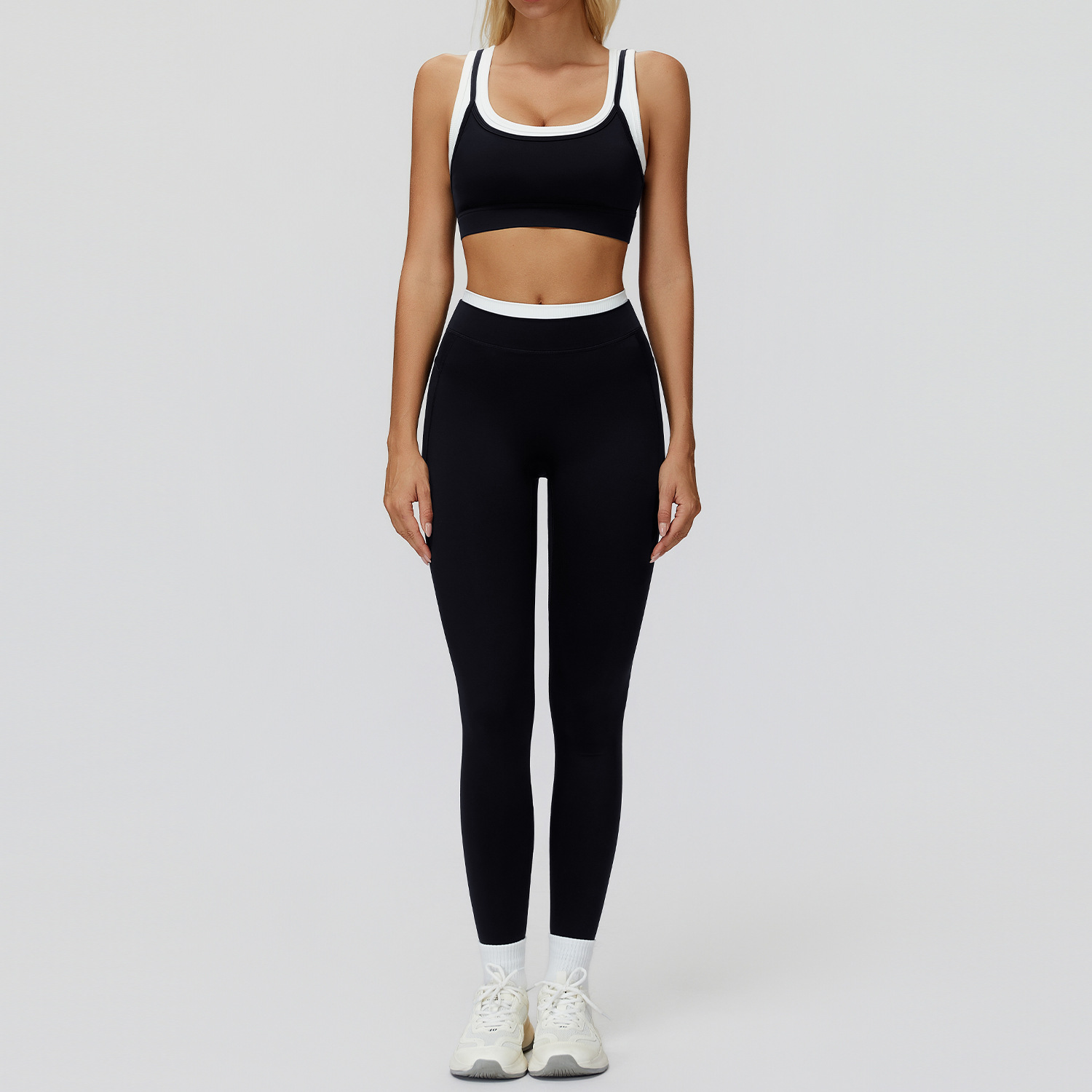 Black / Bra + Pants