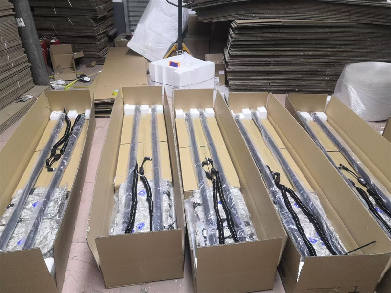 Telescopic Aluminum Pole Solar Panel Brushes 12 / 18 / 20 / 24 / 30 / 36 FT