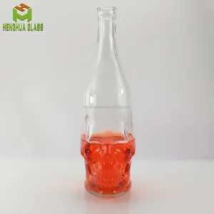 Personalizzato a buon mercato 1000ml 32oz bottiglia di vino in vetro trasparente teschio 1L 1 litro bottiglia di vetro teschio liquore vodka liquore bottiglia di acqua minerale