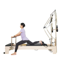 Machine de Pilates Reformer en Bois avec Demi-Tourneuse, Équipement d'Exercice Multifonctionnel et Réglable pour Entraînement en Studio, Vente Directe Usine