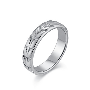 yunnique style niche diamond tulip flower titanium steel ring for women, fashionable and light luxury stainless ste - Product Image 5