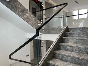 Marches et contremarches d'escalier en marbre gris Herons pour escaliers intérieurs - Product Image 3