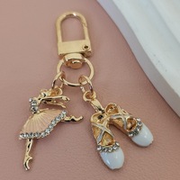Porte-clés Ballerine et Chaussure de Ballet en Émail et Strass, Breloque de Sac en Métal Doré, Accessoire Cadeau Souvenir pour Studio de Danse