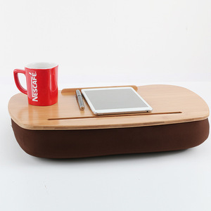 Mesa de bambú Samexi con bandeja acolchada, soporte portátil para computadora portátil para uso junto a la cama - Product Image 2