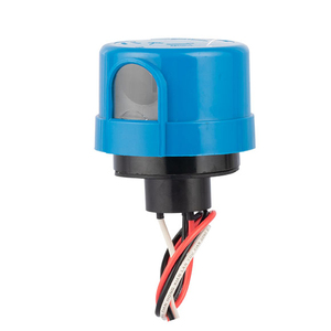 Interruttore Automatico per Illuminazione Stradale con Fotocellula AC 220V 50-60Hz 10A IP44 Impermeabile Certificato CE/RoHS 1800W per Uso <span class=keywords><strong>Esterno</strong></span> con 2 Anni di Garanzia - Product Image 1