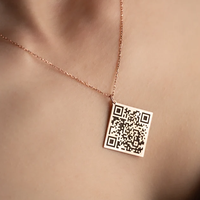 Collier personnalisé avec code QR populaire, message de chanson, image, lien, pendentif de toute forme, charme délicat avec code vocal