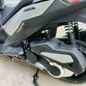 CALIDAD MEJOR Unigear VOGES SR250GT Pedal Motocicleta Scooter de gas de <span class=keywords><strong>segunda</strong></span> <span class=keywords><strong>mano</strong></span> - Product Image 4