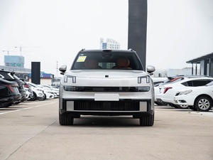 Lynk&Co 900 2025 SUV PHEV ad Alte Prestazioni, 5 Porte, 6 Posti, 4WD, Vendite Elevate, Miglior Prezzo, Ampio Spazio per Uso Familiare - Product Image 3