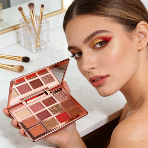 Palette di ombretti a 12 colori con etichetta privata <span class=keywords><strong>per</strong></span> la tonalità della pelle scura piccola tavolozza trucco luminoso impermeabile metallizzato opaco - Product Image 1