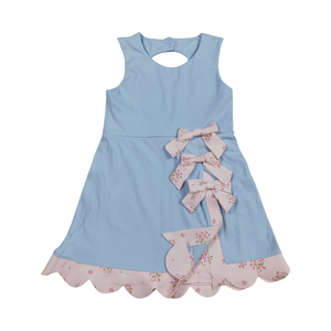 Robe de princesse bleu clair pour petites filles avec bordure florale rose et ourlet festonné, robe de yoga longueur genou - Product Image 3