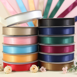 <span class=keywords><strong>ริบบิ้น</strong></span>ผ้าซาตินสองหน้าคุณภาพพรีเมียม โพลีเอสเตอร์ 100% <span class=keywords><strong>ริบบิ้น</strong></span>เนื้อเรียบ ขนาด 38 มม. สำหรับห่อของขวัญ ทำโบว์ติดผม งาน DIY และตกแต่งเค้ก - Product Image 1