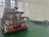 Nouveau système de cages à poulets superposées pour l'élevage intensif de volailles avec alimentation automatique, capacité de 96 à 160 poulets