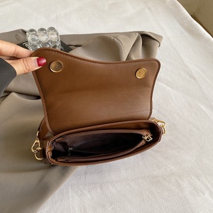 Borsa a Tracolla Irregolare alla <span class=keywords><strong>Moda</strong></span> 2024 per <span class=keywords><strong>Donna</strong></span>, Borsetta Carina, Borsa Sottobraccia per Giovani Signore - Product Image 4