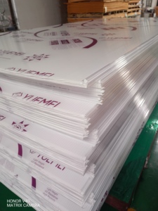 Panel de Policarbonato Transparente de 10 mm, 4 pies <span class=keywords><strong>x</strong></span> 8 pies, Lámina Hueca para Invernadero, Lámina Comercial Resistente a los Rayos UV para Jardín, para América del Norte - Product Image 5