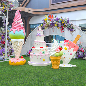 Outdoor Giant Chirtsmas Candy Cake Props Resin Candy Cane Statue for Christmas Shop Decoration