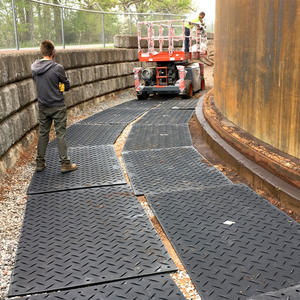 4x8ft <span class=keywords><strong>HDPE</strong></span>建設ロードトラックマット滑らかな一時的な地面保護ボードカットサイズの光アプリケーションゴムシート - Product Image 5