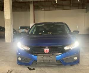 Sedán 2018 de 4 Puertas y 5 Plazas, Distancia Entre Ejes de 2700 mm, Suspensión Multibrazo, Aire Acondicionado Automático, Cámara Trasera, Entrada sin Llave, Volante a la Izquierda, Autos Usados Baratos - Product Image 2