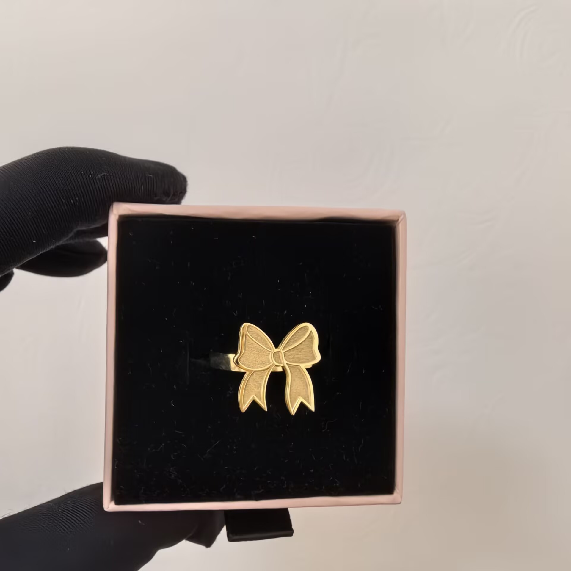 Anello d'oro-2