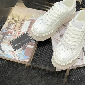 Baskets décontractées de luxe pour femmes 2025 – Chaussures de sport plates originales en PU avec lacets, idéales pour la marche, collection automne, avec amorti - Product Image 5