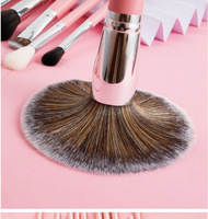 Ensemble de 24 pinceaux de maquillage blancs à poils synthétiques, pour le visage et les yeux, avec emballage personnalisé – Outils de maquillage très demandés