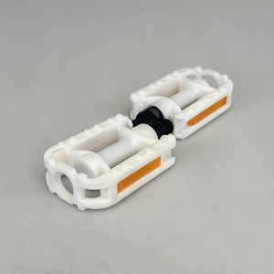 Pedali da bicicletta per bambini leggeri funziona su bici per bambini parti di bici a pedali con Design antiscivolo - Product Image 4