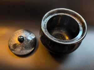 Frascos de Resina Elegantes con Acabado Duradero, Diseño Elegante y Superficie Lisa, Perfectos para Decoración del Hogar, Almacenamiento y Exhibición - Product Image 6