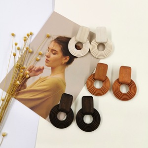 Anting-anting gantung rotan kayu wanita vintage, perhiasan kayu buatan tangan geometris NR-ZY92, aksesori fesyen - Product Image 2