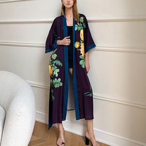 Vente en gros Déshabillé en coton, robes de nuit pour femmes, nouvelle tenue de nuit élégante de haute qualité à imprimé romantique pour femme/ - Product Image 6