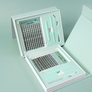 Precio de fábrica: Kit de extensiones de pestañas magnéticas DIY hechas a <span class=keywords><strong>mano</strong></span> con segmentos en racimo, caja magnética, adhesivo y sellador. - Product Image 1