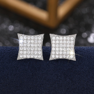 Orecchini a Perno Minimalisti a Forma di Rombo, Eleganti Gioielli da Donna per Uso Quotidiano - Product Image 5