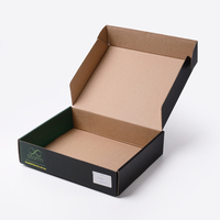 Carton d'expédition pliable en carton écologique rose de Chine avec pelliculage mat et doublure en éponge pour emballage personnalisé de flacons