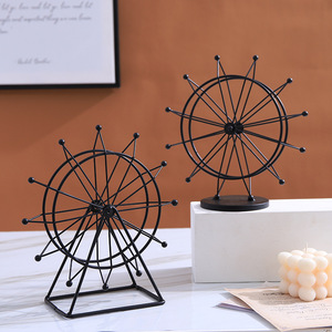 Décoration de bureau en métal doré en forme de grande roue Kch, ornement rotatif pour la maison et le bureau, cadeau de décoration - Product Image 2