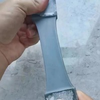 Composé de jointoiement en gros, haute élasticité, polyurée, résistant aux produits chimiques, coulis pour joints de dilatation de toiture, de route et de mur