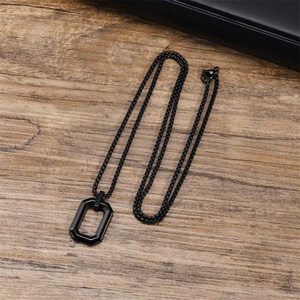 Collares de Joyería Hip Hop para Hombre, Collares con Colgante Geométrico Hueco de Acero Inoxidable - Product Image 5