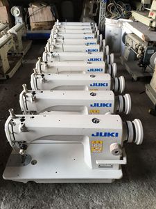 Máquina de Coser Industrial JUKI Usada, Modelo JUKI DDL-8700, Máquina de Coser de Punto Fijo de Cama Plana, Máquina de Coser JUKI 8700 Usada de Japón - Product Image 6