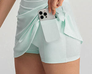 Yeni stil kadının spor iki parçalı kontrast renk beyaz şerit v yaka özel nefes spor sutyen tenis etek Yoga seti - Product Image 2