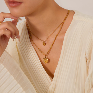 Collane con Ciondolo Personalizzate per San Valentino, Placcate in Oro con Catena Stratificata, Charm a Cuore, Perle e Zirconia, Gioielli di Moda per Donne - Product Image 3