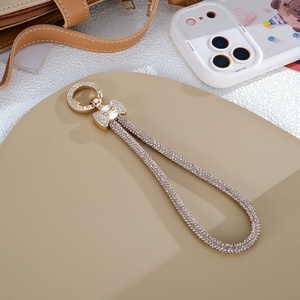 Llavero de Lujo para Coche con Cadena de Teléfono de Diamantes de Imitación Brillantes, Regalo para Chicas, Cierre de Lazo Chapado en Oro, Llavero de Muñeca de Cristal Brillante a la Moda - Product Image 4
