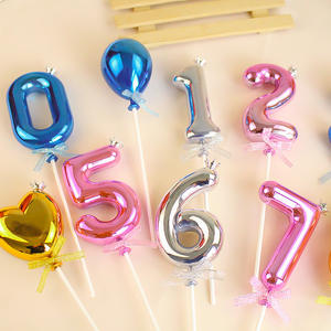 Adorno de Pastel de Corona con Número Cursivo de Doble Cara de Plástico 3D de Amazon para Baby Shower, Fiesta de Cumpleaños y Fiesta de Aniversario - Product Image 2