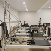 Lenton Hochwertiger Aluminium-Halbturm Pilates Reformer Core Bed mit Stabiler Struktur für Studio und Heimtraining