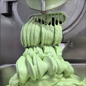 Machine à crème glacée professionnelle en acier inoxydable de haute qualité avec panneau intelligent pour la fabrication de glaces dures et de desserts crémeux - Product Image 6