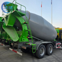 Camion malaxeur à béton SINOTRUK HOWO 6x4 16m³ robuste d'occasion 371HP pour la construction en Afrique
