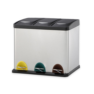 <span class=keywords><strong>Cubo</strong></span> de <span class=keywords><strong>basura</strong></span> de acero inoxidable 3 X 15L /3x8 24LPapelera DE <span class=keywords><strong>RECICLAJE</strong></span> con pedal con <span class=keywords><strong>tres</strong></span> <span class=keywords><strong>compartimentos</strong></span> - Product Image 1